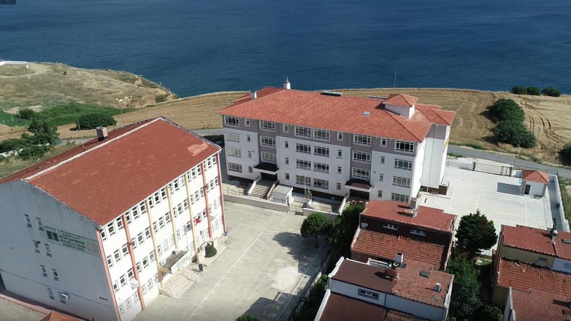 Silivri Necip Sarıbekir Mesleki ve Teknik Anadolu Lisesi Fotoğrafı