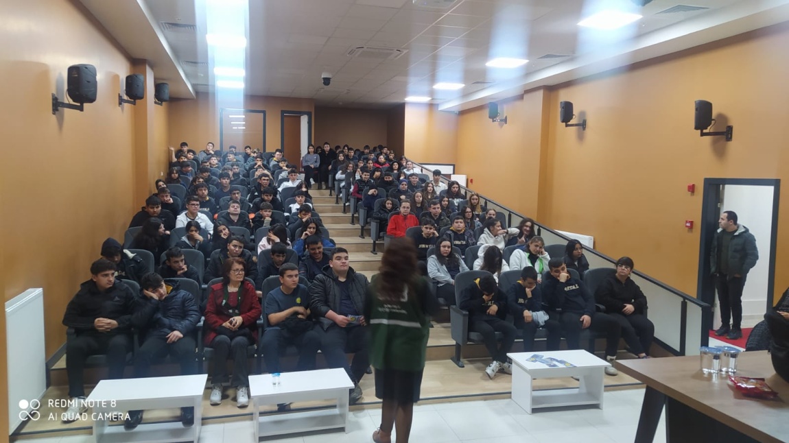 İnternetin Güvenli Kullanımı,Siber Zorbalık ve Madde Bağımlılığı Semineri